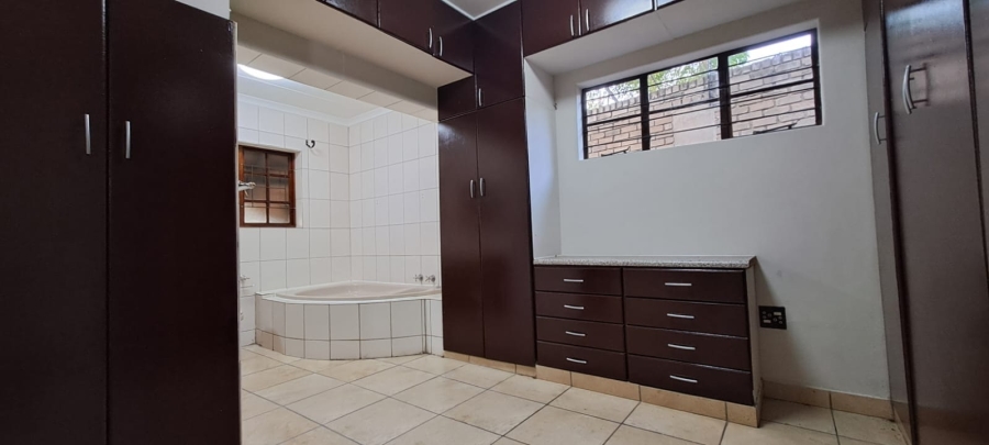 To Let 3 Bedroom Property for Rent in Bodorp North West